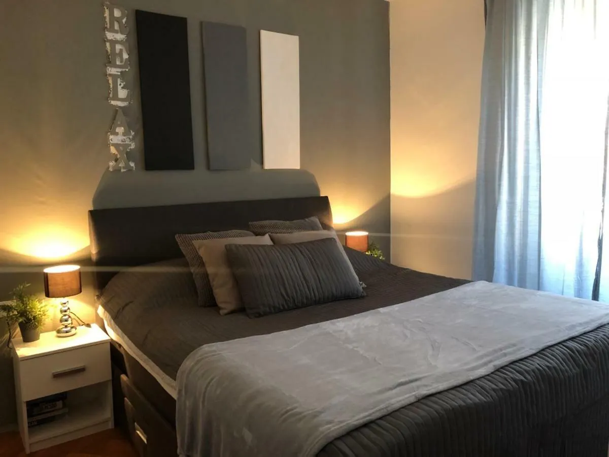 Apartments Ruza Pula 0*,  Croatia